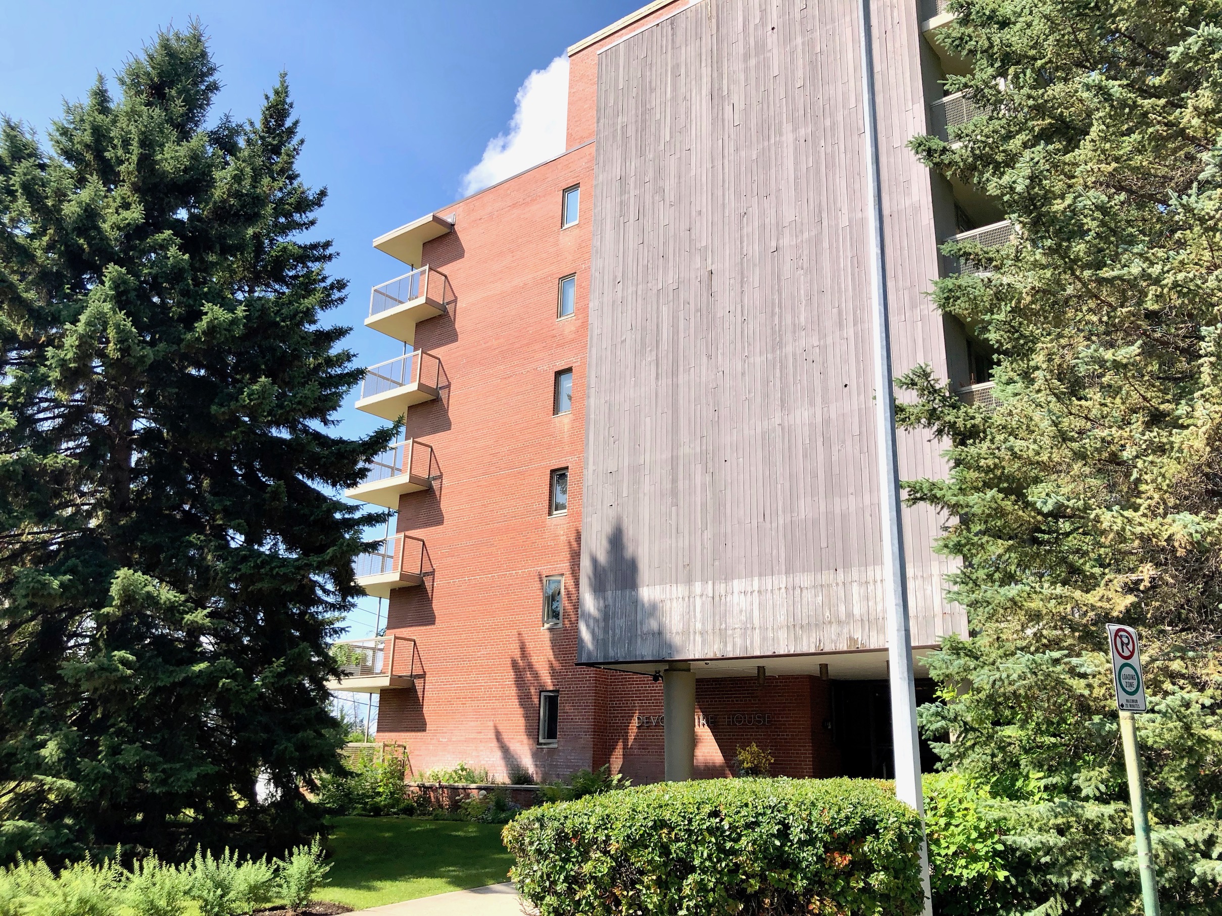 Building corner